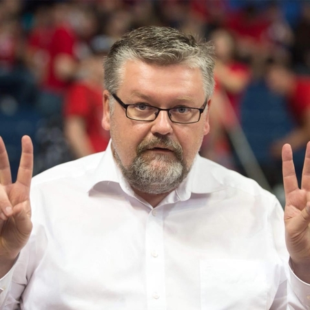 Uostamiestyje – azartiškos krepšinio protų kovos su V. Čeponiu