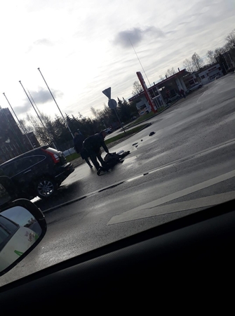 Taikos prospekte – dar viena skaudi avarija: partrenkta per gatvę ėjusi moteris
