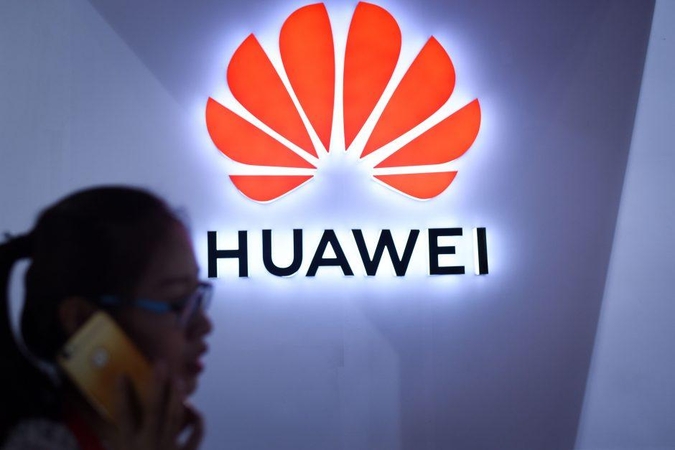 Naujausi „Huawei“ flagmanai neturės „Google“ programėlių