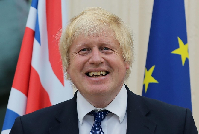 B. Johnsonas: Britanijai „Brexit“ be sutarties atveju reikės ES paramos