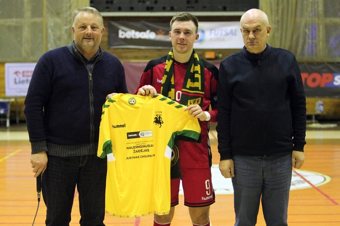Futbolininkui J. Zagurskui – naudingiausio žaidėjo apdovanojimas