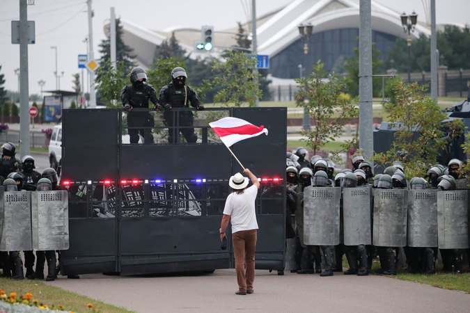 Analitikai: beprecedenčio Baltarusijos protestų judėjimo laukia sunki kova