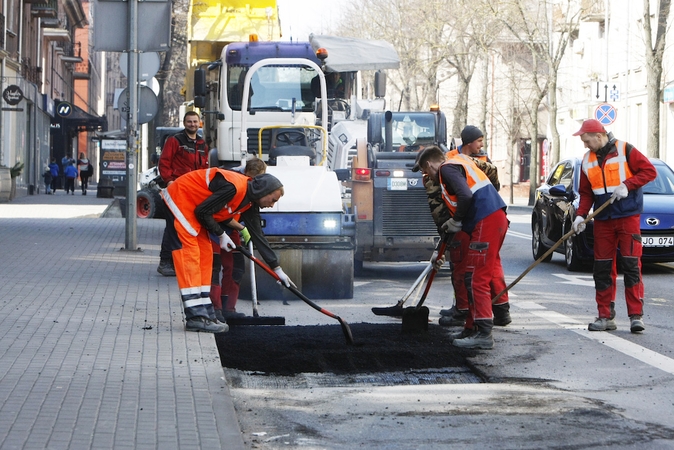 Pietinėje Klaipėdos dalyje – gatvių remonto darbai