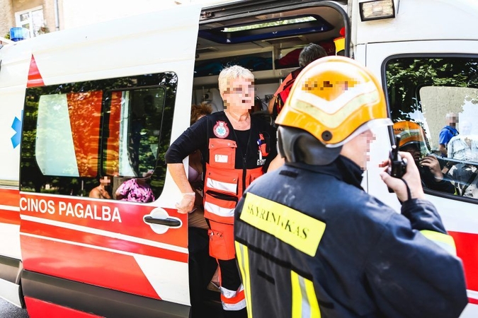 Nelaimė Šalčininkų rajone: užsidegus drabužiams nukentėjo vyras