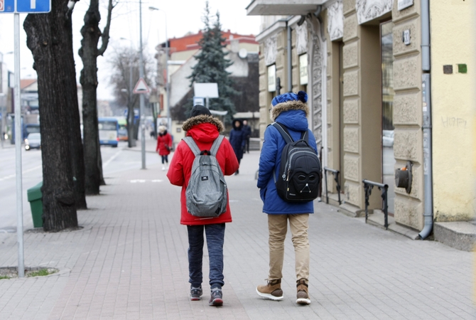 Į klases – dar daugiau Klaipėdos moksleivių
