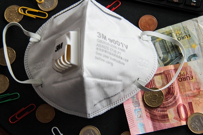 FNTT tiria galimą sukčiavimą gaunant 2 mln. eurų paramos nukentėjusiems nuo COVID-19