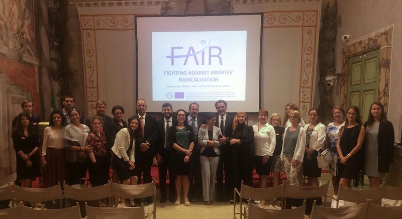 Projektas „FAIR“: kova su kalinių radikalėjimu