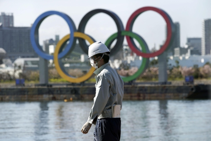 Tokijo olimpiados organizatoriai atmeta galimybę dar kartą nukelti žaidynes 