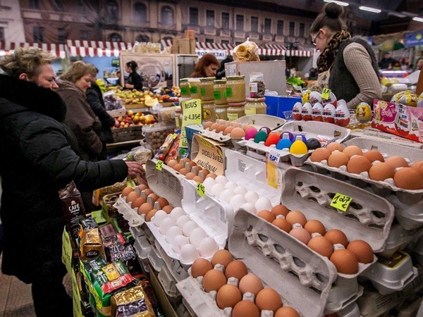 Didysis apsipirkimas Velykoms jau įpusėjo: ką šiemet dėsime ant stalo?