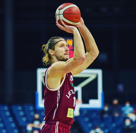 LKL sezono starte – užtikrinta „Lietkabelio“ pergalė prieš „Neptūną“
