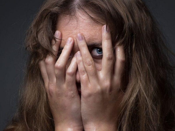 71-erių Pakruojo gyventojas įtariamas seksualiai priekabiavęs prie nepilnametės