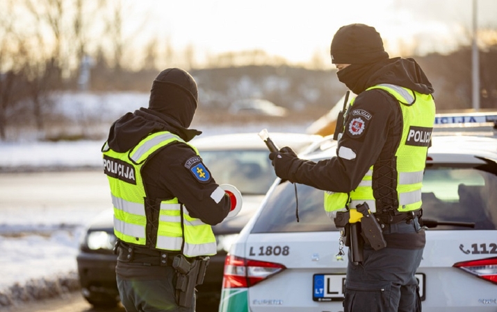 Tarpušvenčiu Klaipėdos kelių policijos pareigūnai išaiškino dešimt neblaivių vairuotojų