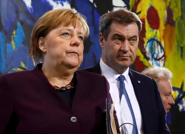 A. Merkel: anksti galvoti apie ribojimų švelninimą