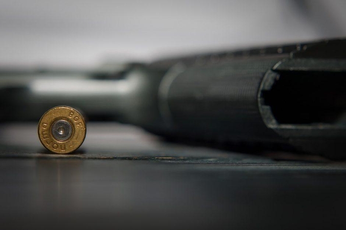 Konfliktas Varėnoje: girtas vyras moteriai grasino šautuvu