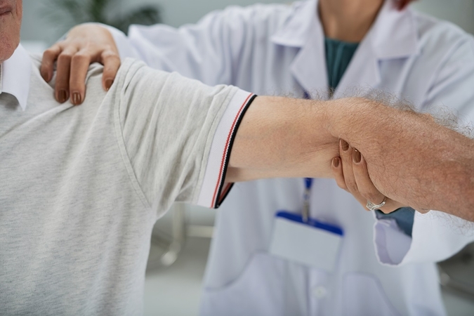 SAM: persirgusieji COVID-19 gali gauti medicininės reabilitacijos paslaugas
