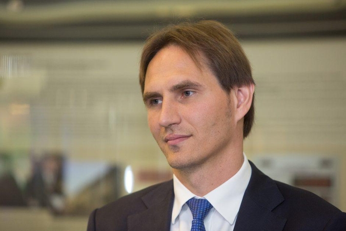 M. Jurgilas apie bankų padalinių mažėjimą: bankai optimizuoja savo verslą