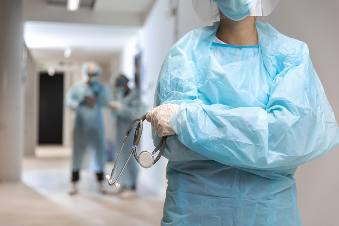 Infektologė apie darbą su COVID-19 pacientais: kiekvieną dieną eini kaip į karą