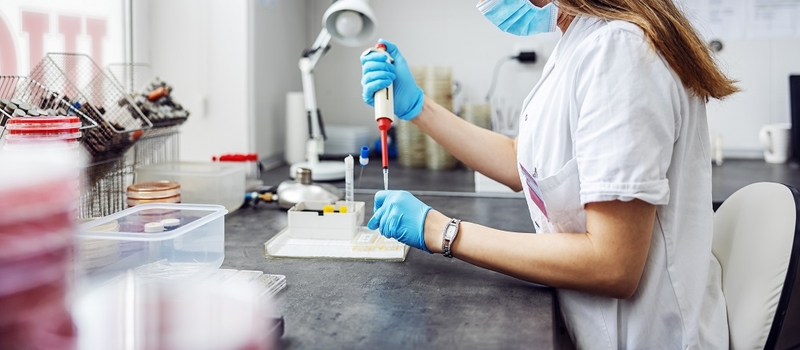 Laboratoriniams COVID-19 tyrimams apmokėti skirta dar 1,1 mln. eurų