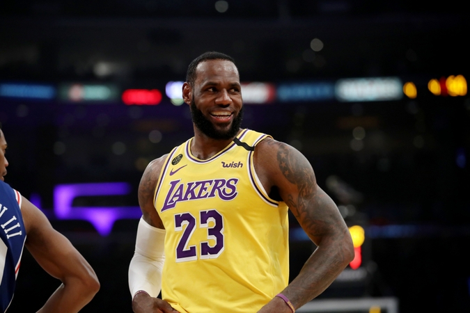 L. Jameso debiutinio sezono NBA kortelė aukcione parduota už rekordinę sumą