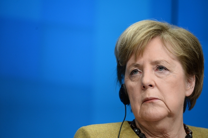 A. Merkel su Vokietijos žemių lyderiais tarsis dėl koronaviruso apribojimų griežtinimo
