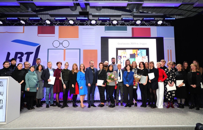 Vilniaus knygų mugėje pagerbti Knygos meno konkurso laureatai