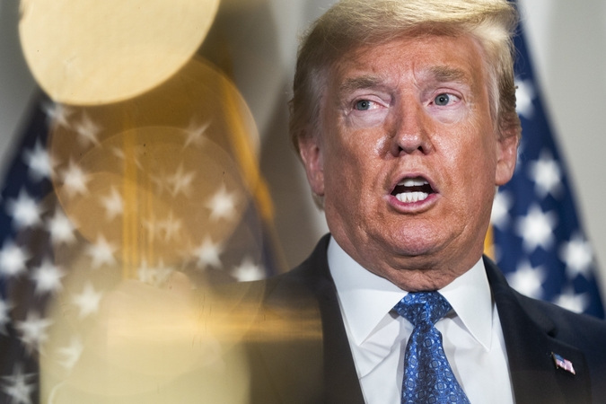 D. Trumpas kaltina Kinijos „nekompetenciją“ dėl „masinių žudynių pasaulyje“