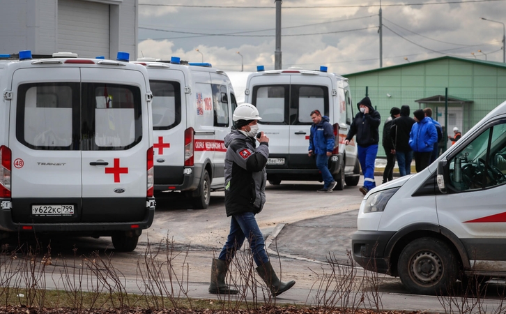 Rusijoje patvirtinti dar 5 642 viruso atvejai, iš viso užsikrėtusių – virš 50 tūkst.