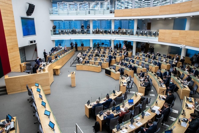 43 parlamentarai siūlo Lietuvos Seimui priimti Lenkiją palaikančią rezoliuciją