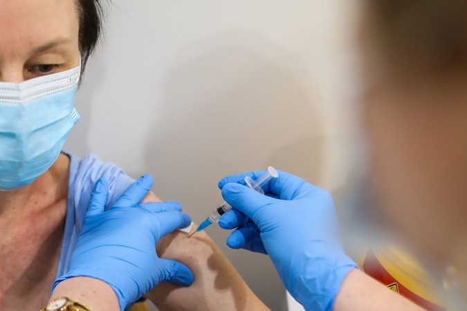Praėjusią parą nuo COVID-19 paskiepyta daugiau nei 14 tūkst. žmonių