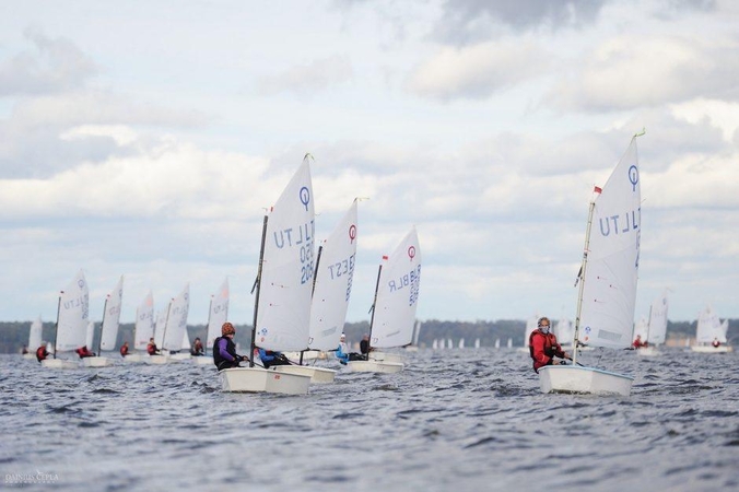 Finišavo „Rudens vėjo“ regata: daugiausia medalių susišlavė svečiai iš Baltarusijos