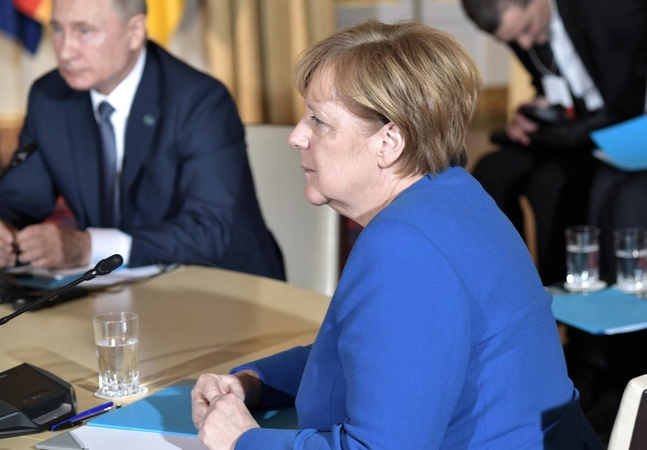Vokietijos kanclerė V. Putino kvietimu savaitgalį lankysis Rusijoje