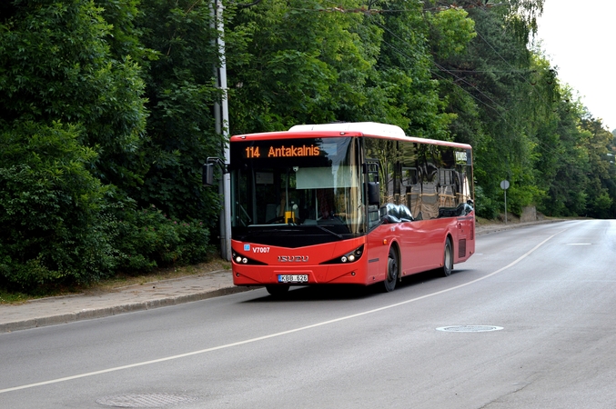 Artėjant Vėlinių laikotarpiui Vilniuje dažniau kursuos viešasis transportas