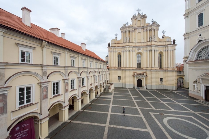 Dėl medžioklės bazę koordinavusio VU darbuotojo kreipiamasi į universiteto etikos komisiją