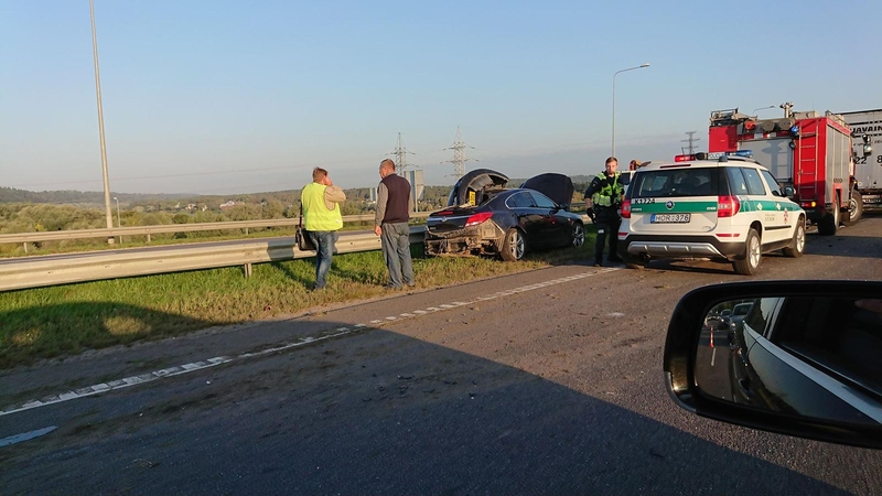 Kauniečių keliones į darbus paralyžiavo spūstys