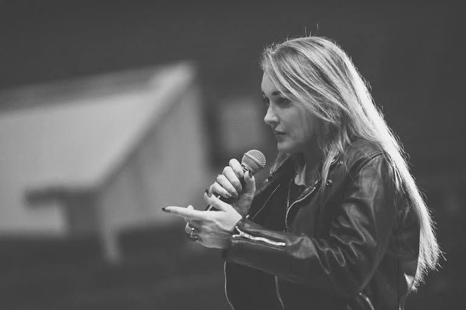Mirė estrados karalienės Dž. Butkutės mama