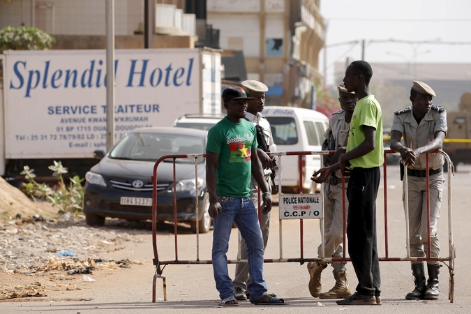 Per „al Qaeda“ išpuolį Burkina Fase žuvo 29 žmonės