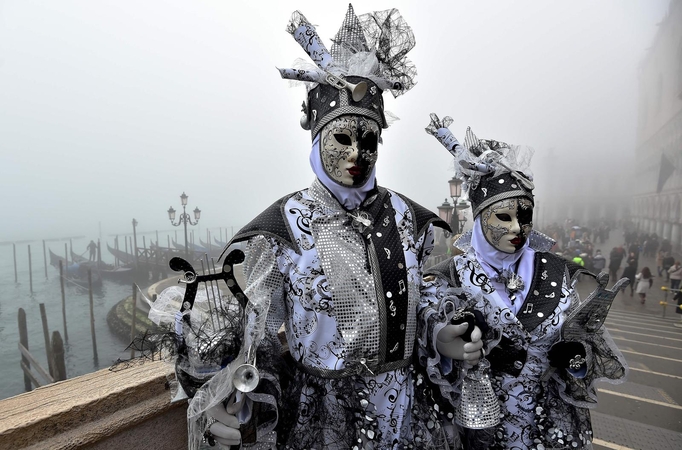 Venecijos karnavalą temdo ne tik ūkanos