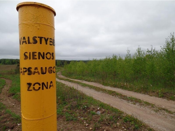 Leidimo būti pasienio zonoje neturėjusi moteris užpuolė pasienietę