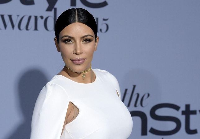 K. Kardashian gerbėjai rinks pavadinimą naujam K. Westo albumui