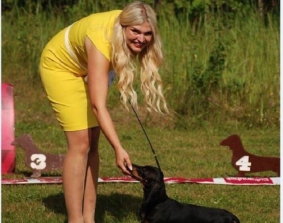 S. Jasevičiūtė nori atgauti 40 eurų už suknelę