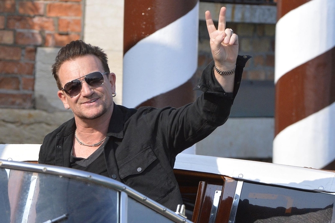 Bono pateko į rimtą dramą pakeliui į Berlyną