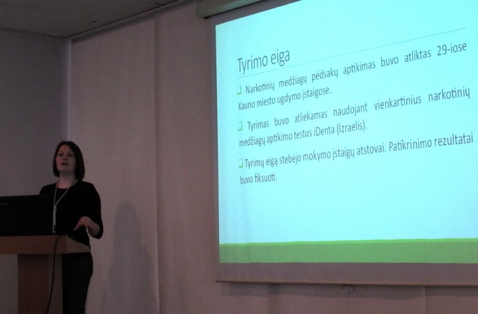 Trečdalyje tirtų Kauno mokyklų – narkotikų pėdsakai