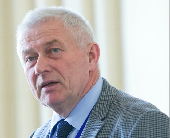 dr. R. Ramanauskas