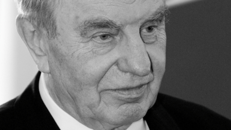 Prienai pagerbė vieną žymiausių savo kraštiečių