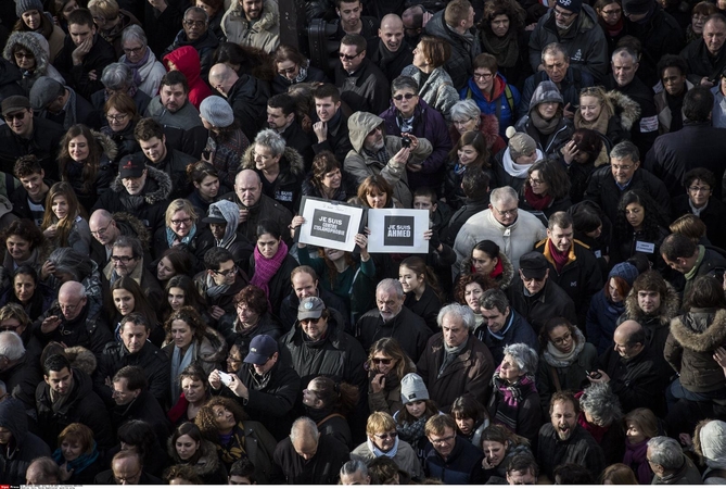 Iki 1,5 mln. žmonių Paryžiuje dalyvavo istorinėje demonstracijoje