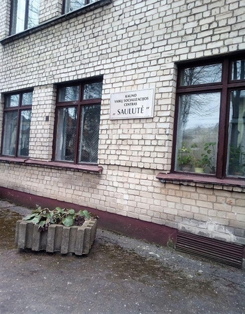 Maištas vaikų socializacijos centre: dešimt mergaičių degino daiktus