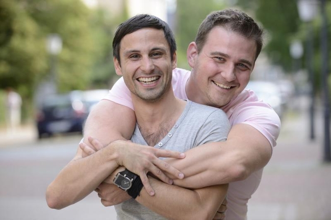 2014 metais Italijos teismas pripažino tos pačios lyties asmenų santuokas.