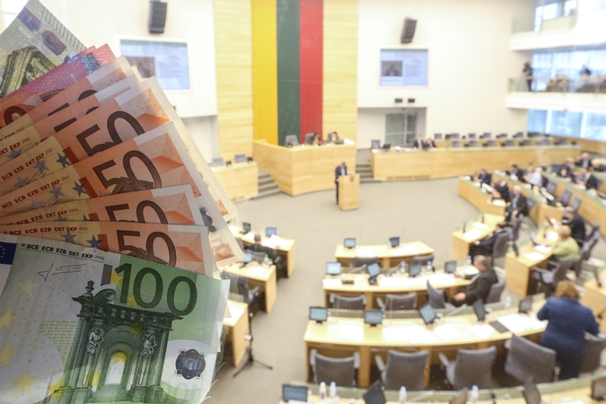 Demokratai siūlo truputį mažinti parlamentinei veiklai skirtas išlaidas