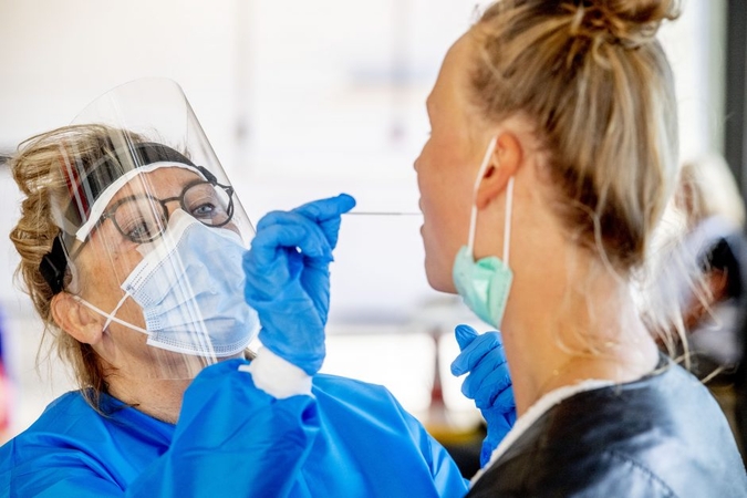 Epidemiologė teigia, kad grįžtame į kovo mėnesį: yra apie 20 aktyvių COVID-19 židinių