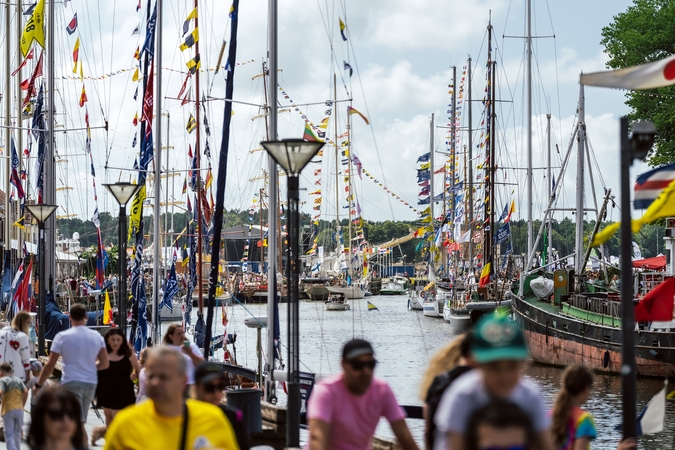 Kviečia kartu išlydėti „The Tall Ships Races“ burlaivius